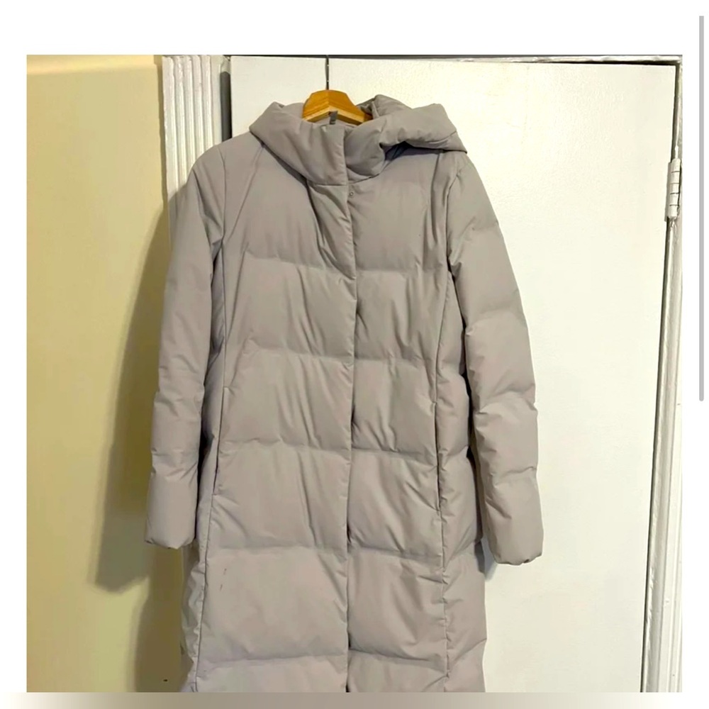 uniqlo women's seamless down coat with water repellent